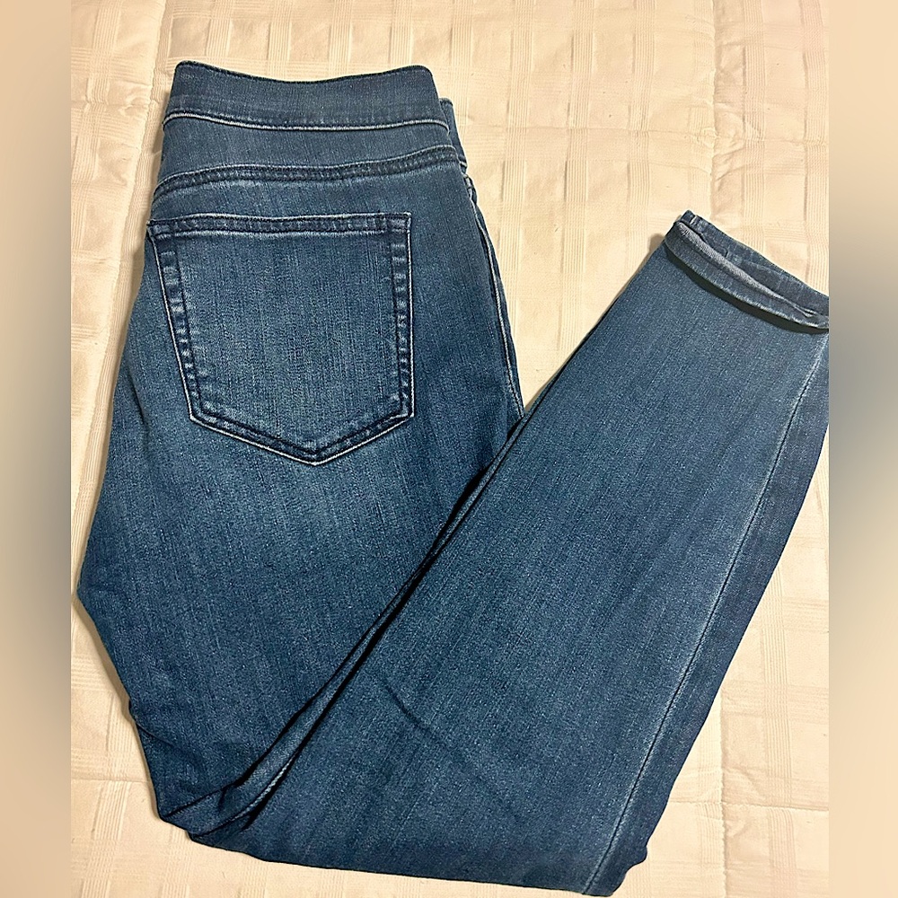 Loft Petite Jeans-Size 4